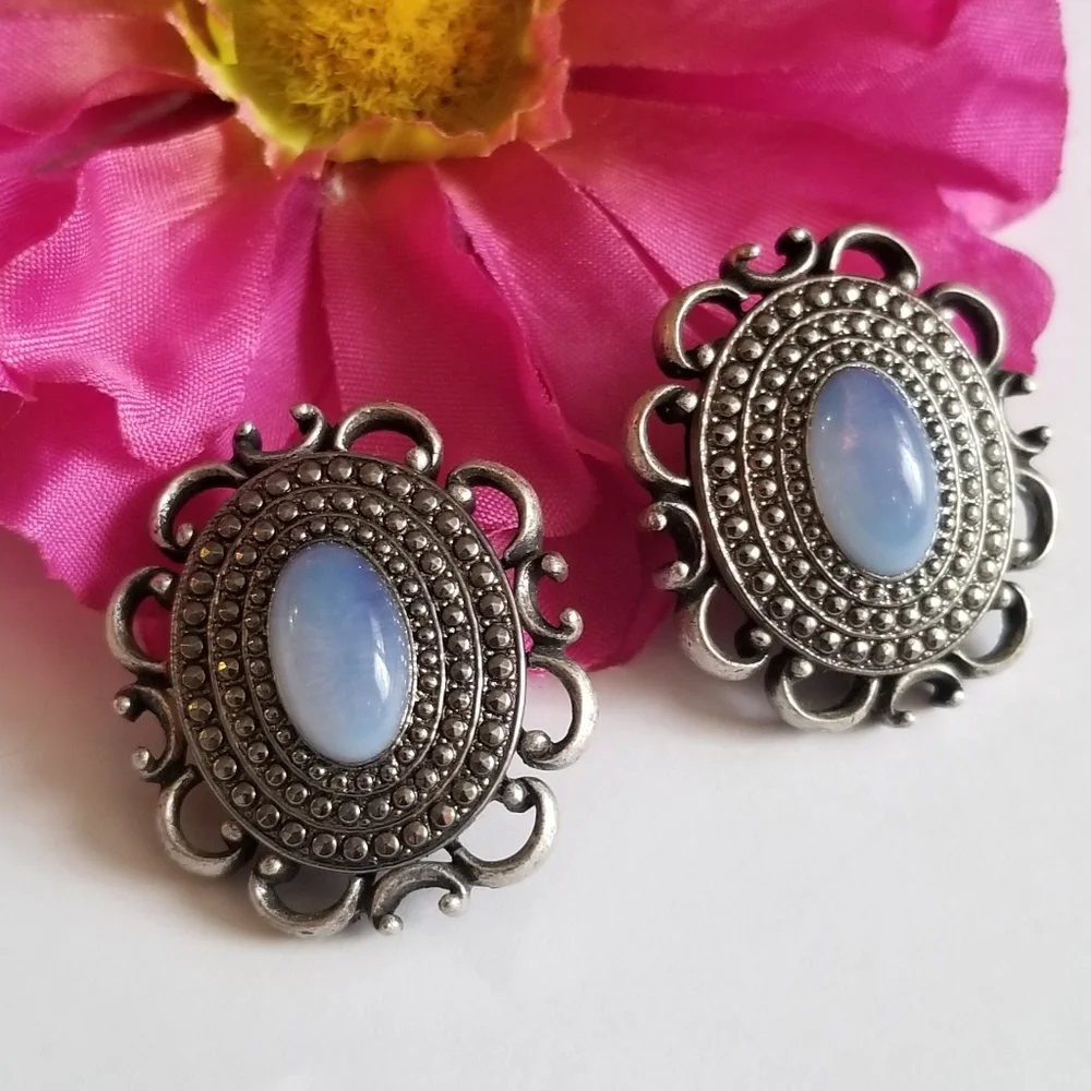 Vintage Kirk's Folly earrings Faux opal silver tone clipon clip back oval